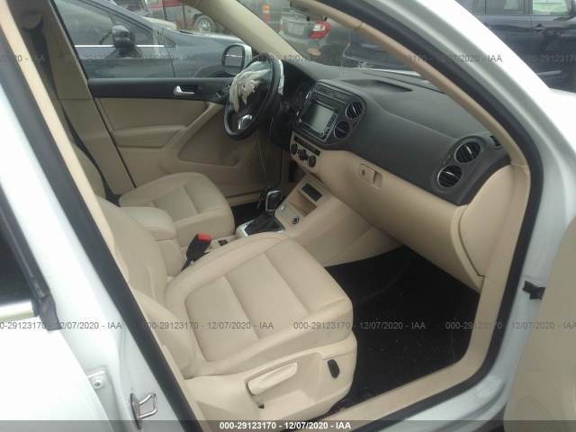 Photo 4 VIN: WVGAV7AX7FW510647 - VOLKSWAGEN TIGUAN 