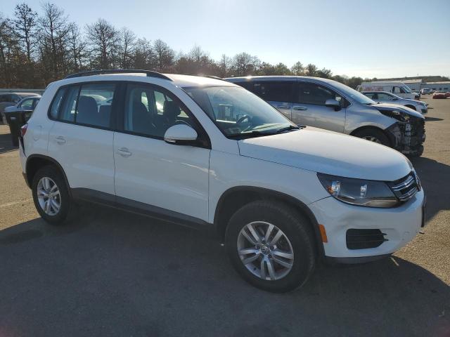 Photo 3 VIN: WVGAV7AX7FW610893 - VOLKSWAGEN TIGUAN S 