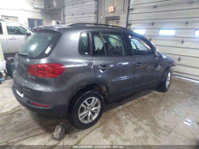 Photo 3 VIN: WVGAV7AX7FW610957 - VOLKSWAGEN TIGUAN 