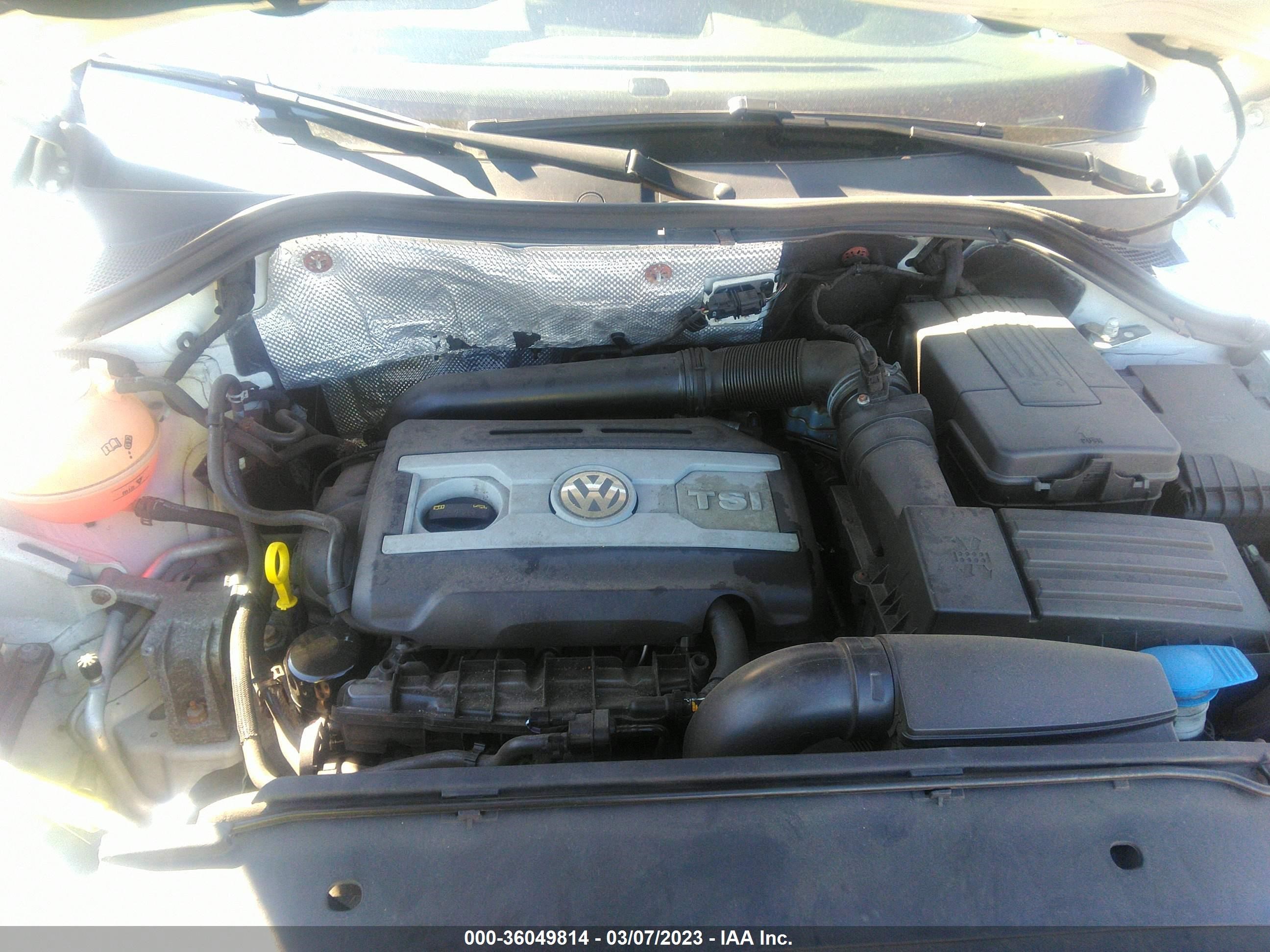 Photo 9 VIN: WVGAV7AX7GW512092 - VOLKSWAGEN TIGUAN 