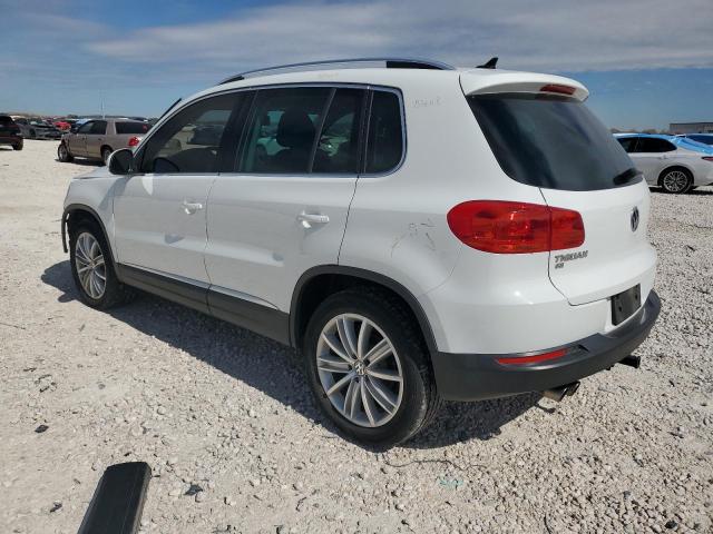 Photo 1 VIN: WVGAV7AX7GW516692 - VOLKSWAGEN TIGUAN 