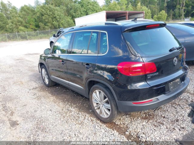 Photo 2 VIN: WVGAV7AX7GW523786 - VOLKSWAGEN TIGUAN 