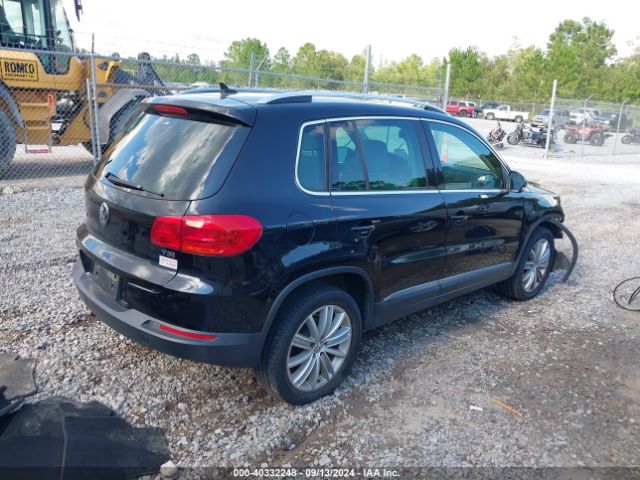 Photo 3 VIN: WVGAV7AX7GW523786 - VOLKSWAGEN TIGUAN 