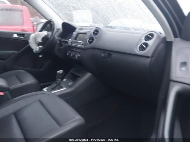 Photo 4 VIN: WVGAV7AX7GW536456 - VOLKSWAGEN TIGUAN 