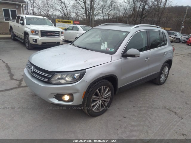 Photo 1 VIN: WVGAV7AX7GW577881 - VOLKSWAGEN TIGUAN 