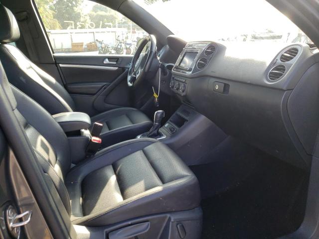 Photo 4 VIN: WVGAV7AX7GW599458 - VOLKSWAGEN TIGUAN 