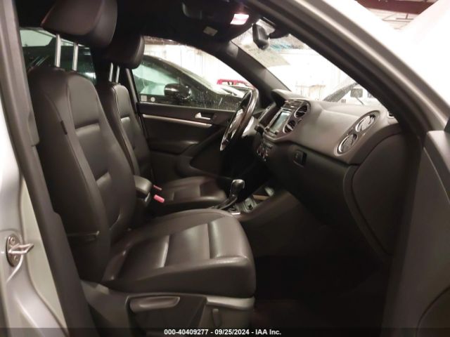 Photo 4 VIN: WVGAV7AX7GW603962 - VOLKSWAGEN TIGUAN 