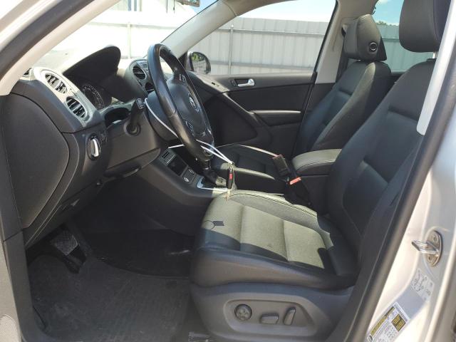 Photo 6 VIN: WVGAV7AX7GW612516 - VOLKSWAGEN TIGUAN 