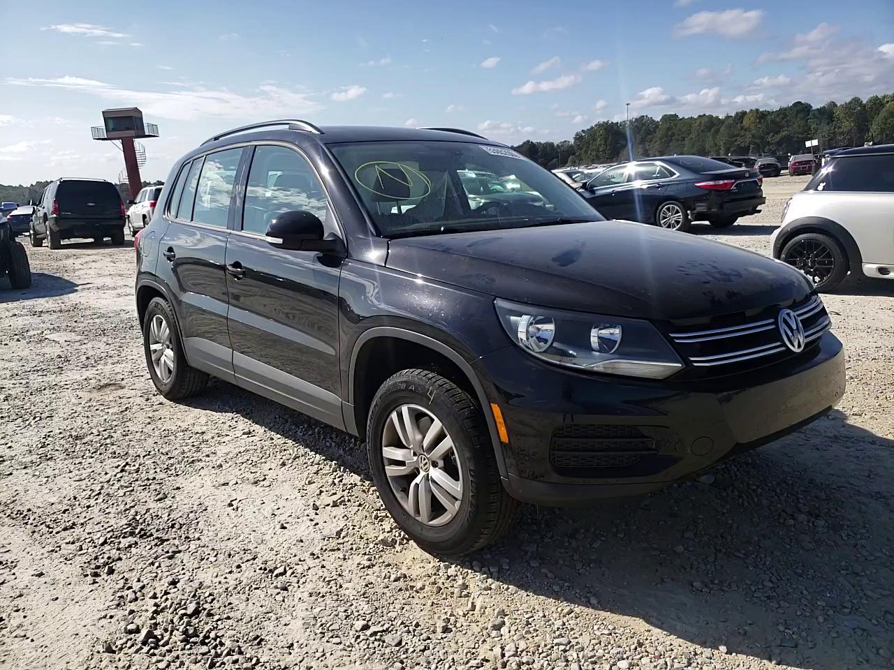 Photo 10 VIN: WVGAV7AX7HK026536 - VOLKSWAGEN TIGUAN 