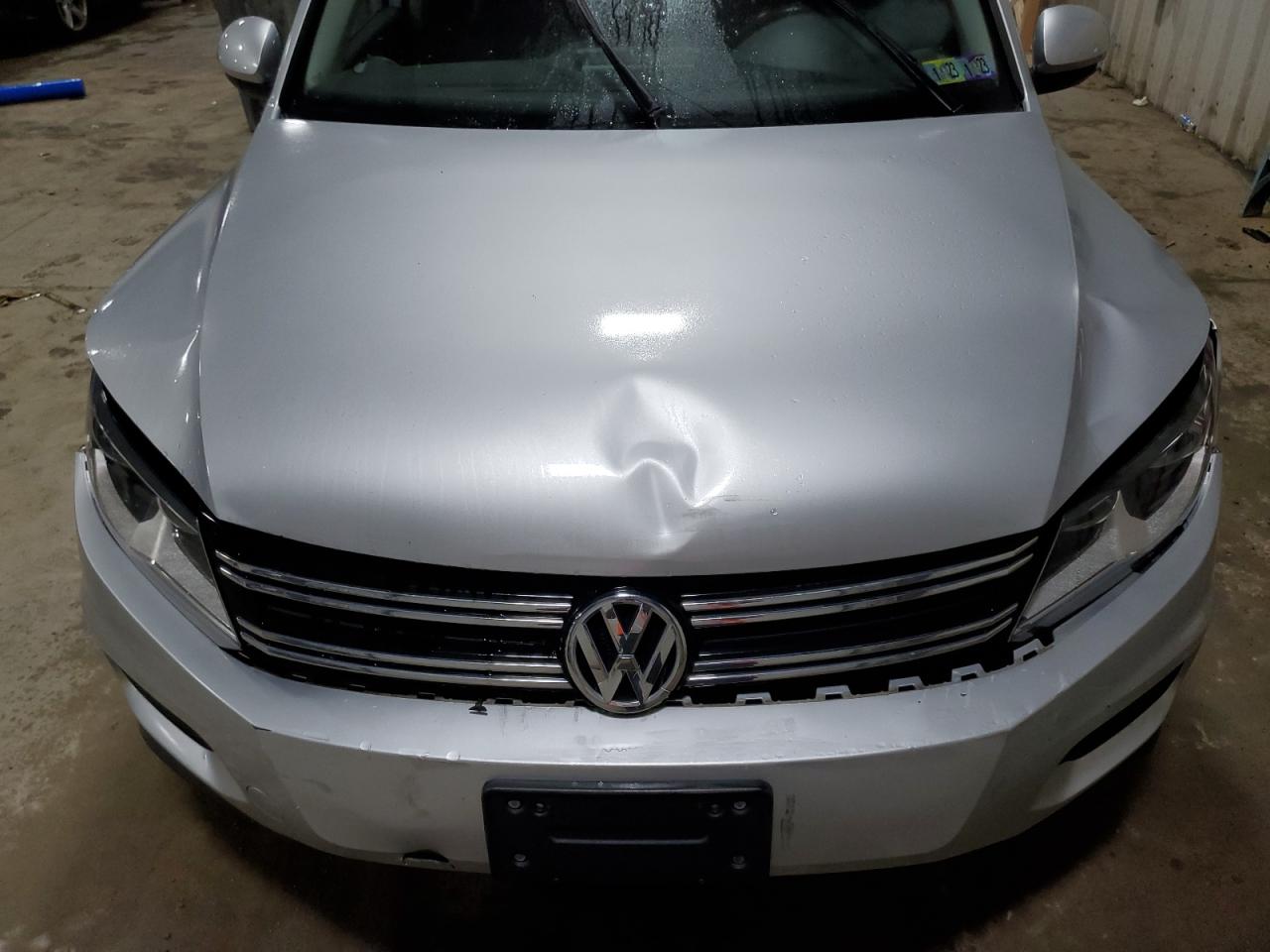 Photo 11 VIN: WVGAV7AX7HK038539 - VOLKSWAGEN TIGUAN 