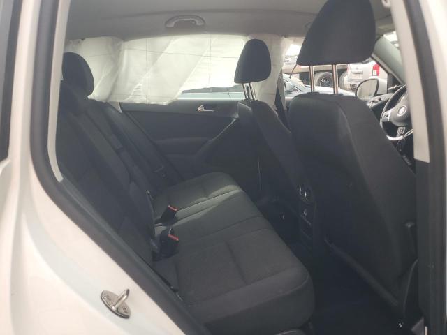 Photo 10 VIN: WVGAV7AX7HK044888 - VOLKSWAGEN TIGUAN S 