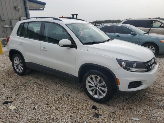 Photo 3 VIN: WVGAV7AX7HK044888 - VOLKSWAGEN TIGUAN S 