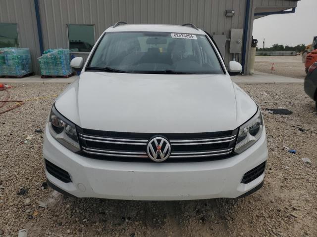 Photo 4 VIN: WVGAV7AX7HK044888 - VOLKSWAGEN TIGUAN S 