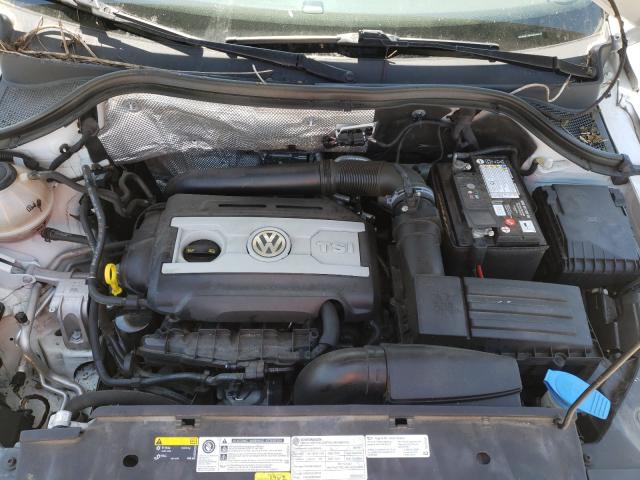 Photo 6 VIN: WVGAV7AX7HK050576 - VOLKSWAGEN TIGUAN 