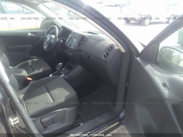 Photo 4 VIN: WVGAV7AX7JK005143 - VOLKSWAGEN TIGUAN 