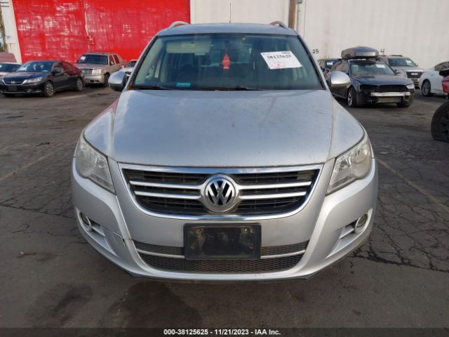 Photo 5 VIN: WVGAV7AX8AW508432 - VOLKSWAGEN TIGUAN 