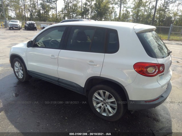 Photo 2 VIN: WVGAV7AX8AW512366 - VOLKSWAGEN TIGUAN 