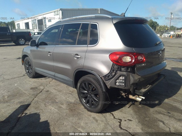 Photo 2 VIN: WVGAV7AX8AW512898 - VOLKSWAGEN TIGUAN 