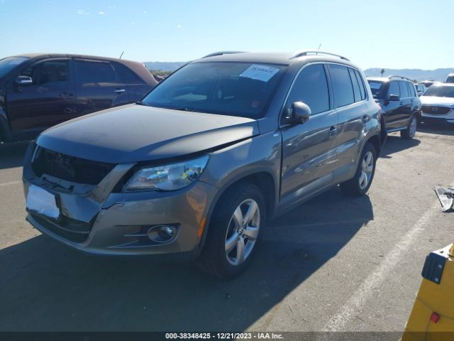 Photo 1 VIN: WVGAV7AX8AW516580 - VOLKSWAGEN TIGUAN 