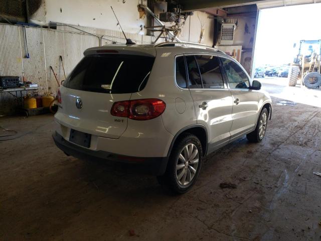 Photo 2 VIN: WVGAV7AX8BW503328 - VOLKSWAGEN TIGUAN S 