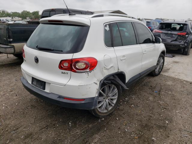 Photo 3 VIN: WVGAV7AX8BW531582 - VOLKSWAGEN TIGUAN S 