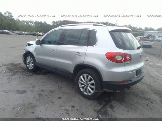 Photo 2 VIN: WVGAV7AX8BW535213 - VOLKSWAGEN TIGUAN 