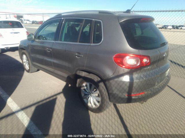 Photo 2 VIN: WVGAV7AX8BW545126 - VOLKSWAGEN TIGUAN 