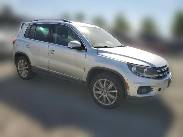 Photo 3 VIN: WVGAV7AX8CW551624 - VOLKSWAGEN TIGUAN 