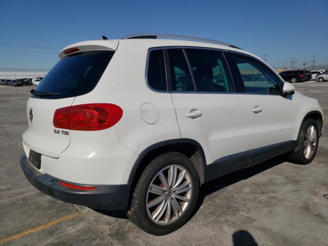 Photo 2 VIN: WVGAV7AX8CW575888 - VOLKSWAGEN TIGUAN S 