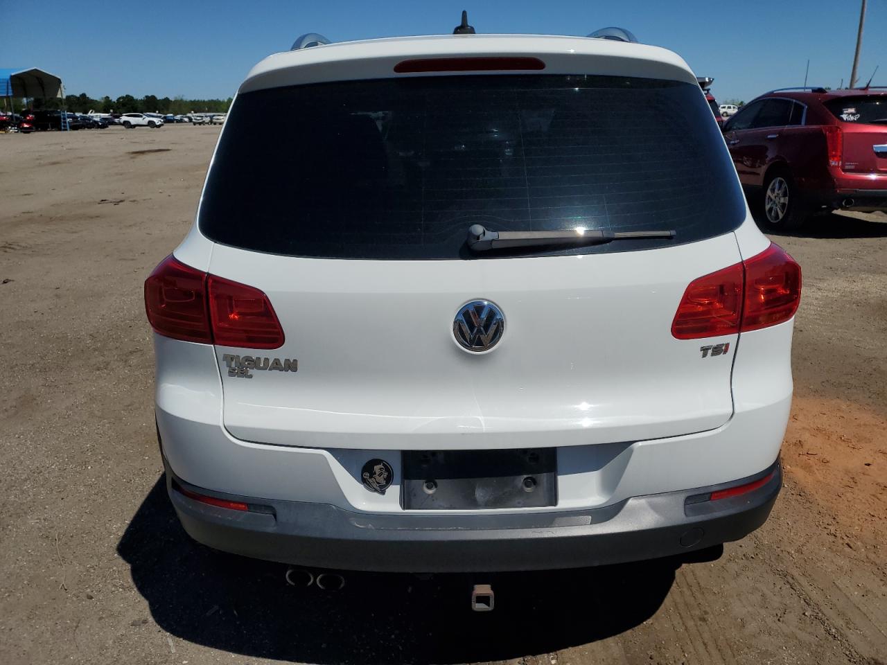 Photo 5 VIN: WVGAV7AX8GW577856 - VOLKSWAGEN TIGUAN 