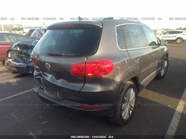 Photo 3 VIN: WVGAV7AX8GW588355 - VOLKSWAGEN TIGUAN 