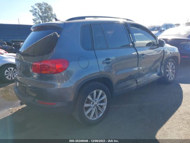 Photo 3 VIN: WVGAV7AX8HK047606 - VOLKSWAGEN TIGUAN 