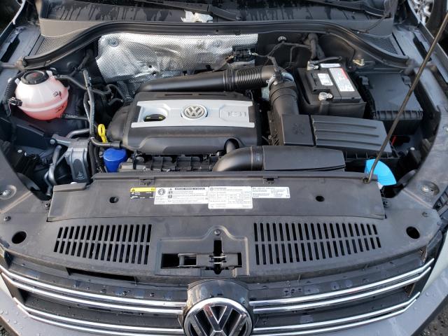 Photo 6 VIN: WVGAV7AX8HK054670 - VOLKSWAGEN TIGUAN 