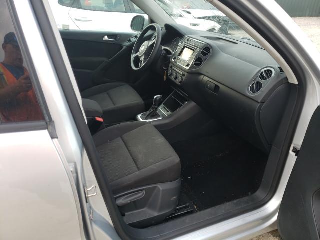 Photo 4 VIN: WVGAV7AX8JK002087 - VOLKSWAGEN TIGUAN 