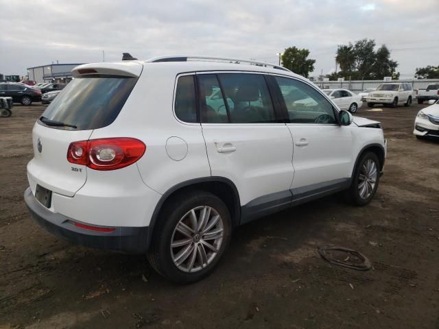 Photo 2 VIN: WVGAV7AX9AW508617 - VOLKSWAGEN TIGUAN S 