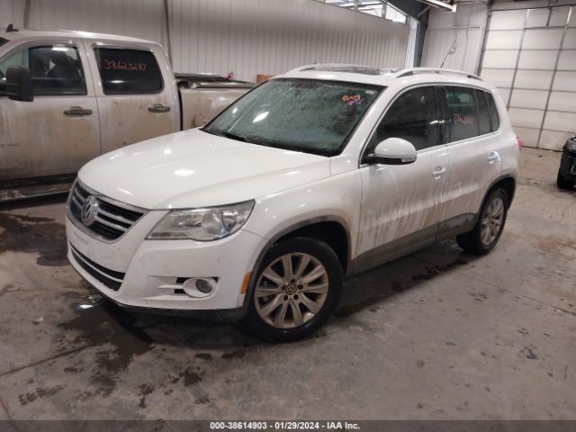 Photo 1 VIN: WVGAV7AX9AW511064 - VOLKSWAGEN TIGUAN 