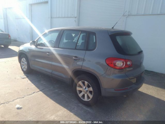 Photo 2 VIN: WVGAV7AX9AW525126 - VOLKSWAGEN TIGUAN 