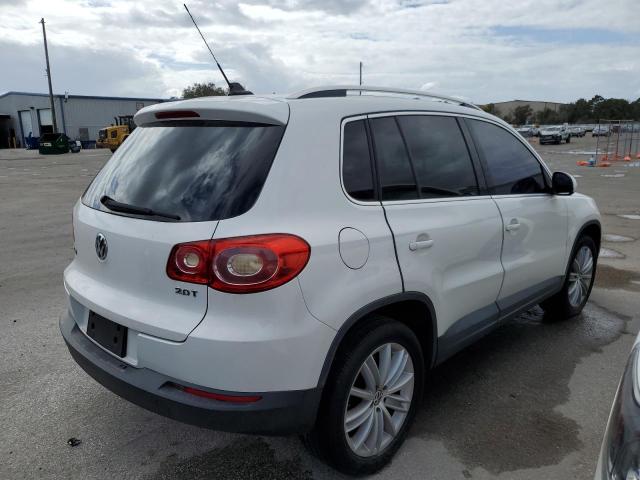 Photo 2 VIN: WVGAV7AX9BW521126 - VOLKSWAGEN TIGUAN 