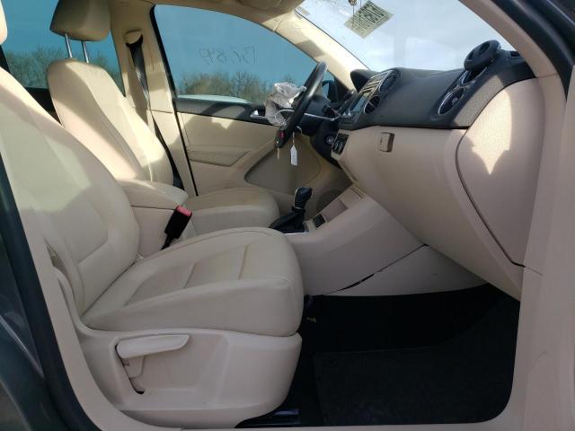 Photo 4 VIN: WVGAV7AX9CW093723 - VOLKSWAGEN TIGUAN 