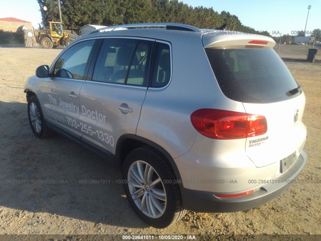 Photo 2 VIN: WVGAV7AX9CW512010 - VOLKSWAGEN TIGUAN 