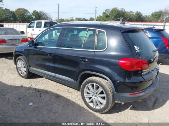 Photo 2 VIN: WVGAV7AX9CW532189 - VOLKSWAGEN TIGUAN 