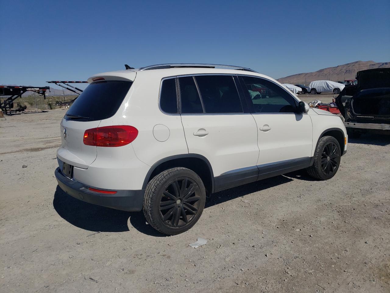 Photo 2 VIN: WVGAV7AX9DW522070 - VOLKSWAGEN TIGUAN 