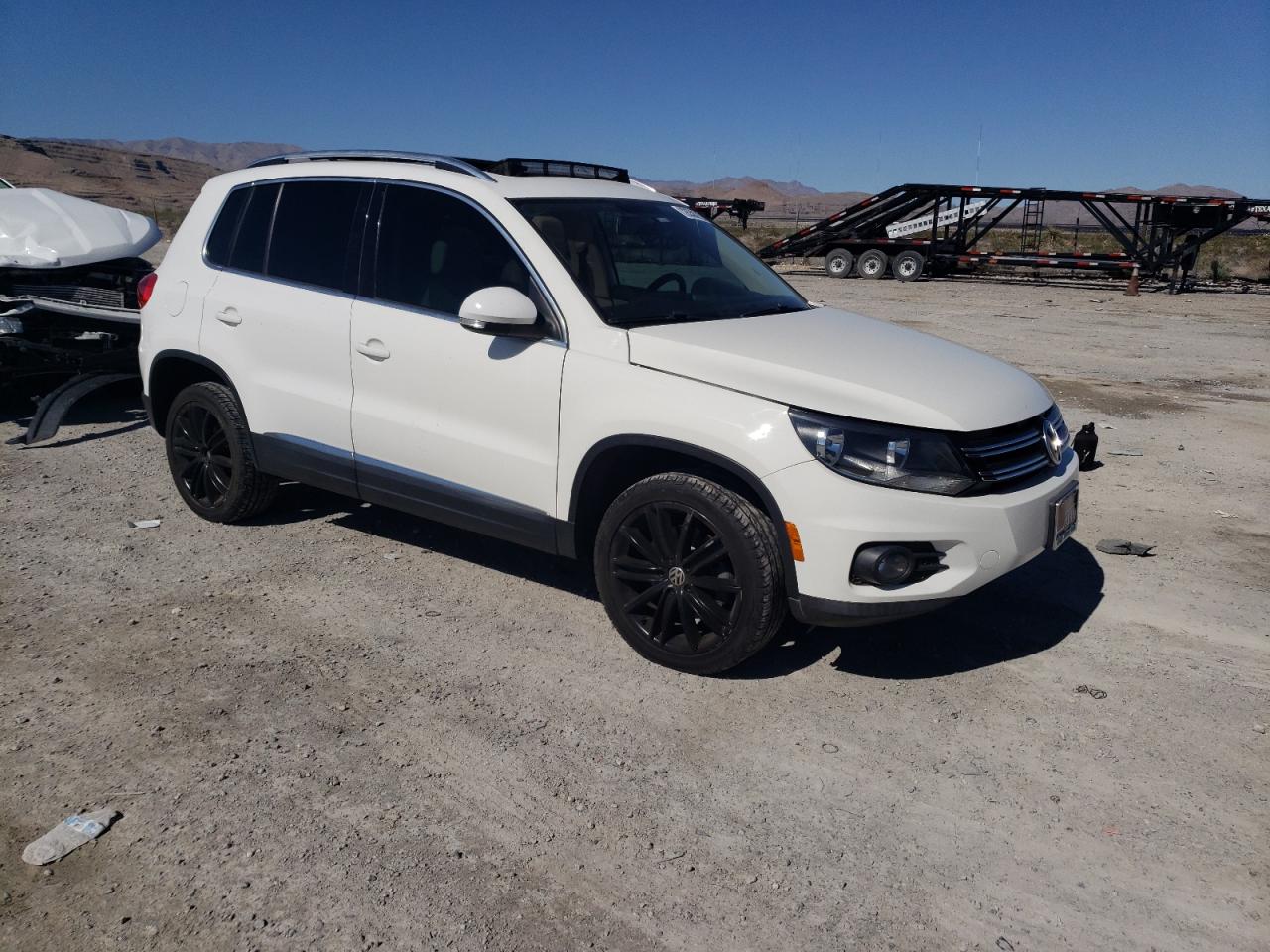 Photo 3 VIN: WVGAV7AX9DW522070 - VOLKSWAGEN TIGUAN 