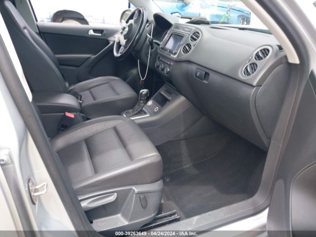 Photo 4 VIN: WVGAV7AX9GW503832 - VOLKSWAGEN TIGUAN 