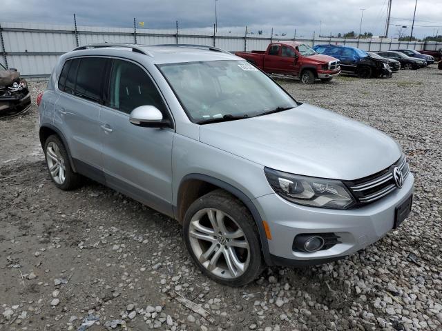 Photo 3 VIN: WVGAV7AX9GW560158 - VOLKSWAGEN TIGUAN 