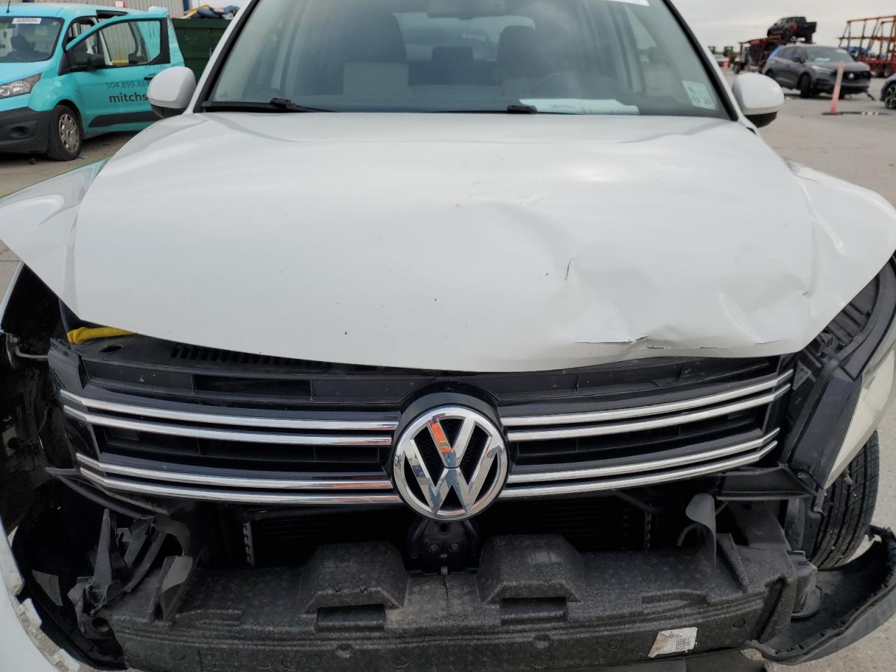 Photo 11 VIN: WVGAV7AX9GW589398 - VOLKSWAGEN TIGUAN 