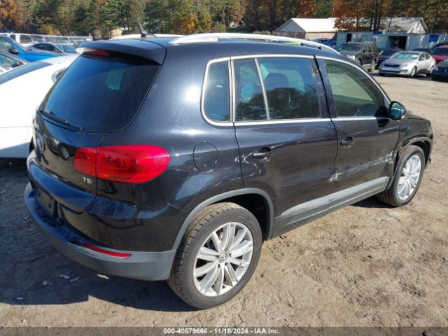 Photo 3 VIN: WVGAV7AX9GW590406 - VOLKSWAGEN TIGUAN 