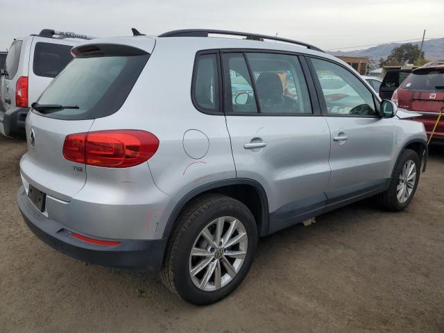 Photo 2 VIN: WVGAV7AX9JK002146 - VOLKSWAGEN TIGUAN LIM 