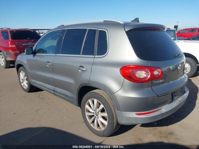 Photo 2 VIN: WVGAV7AXXBW525153 - VOLKSWAGEN TIGUAN 