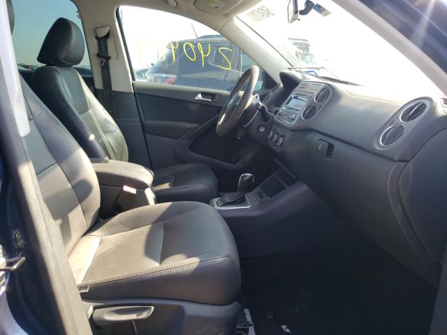 Photo 4 VIN: WVGAV7AXXBW529400 - VOLKSWAGEN TIGUAN S 